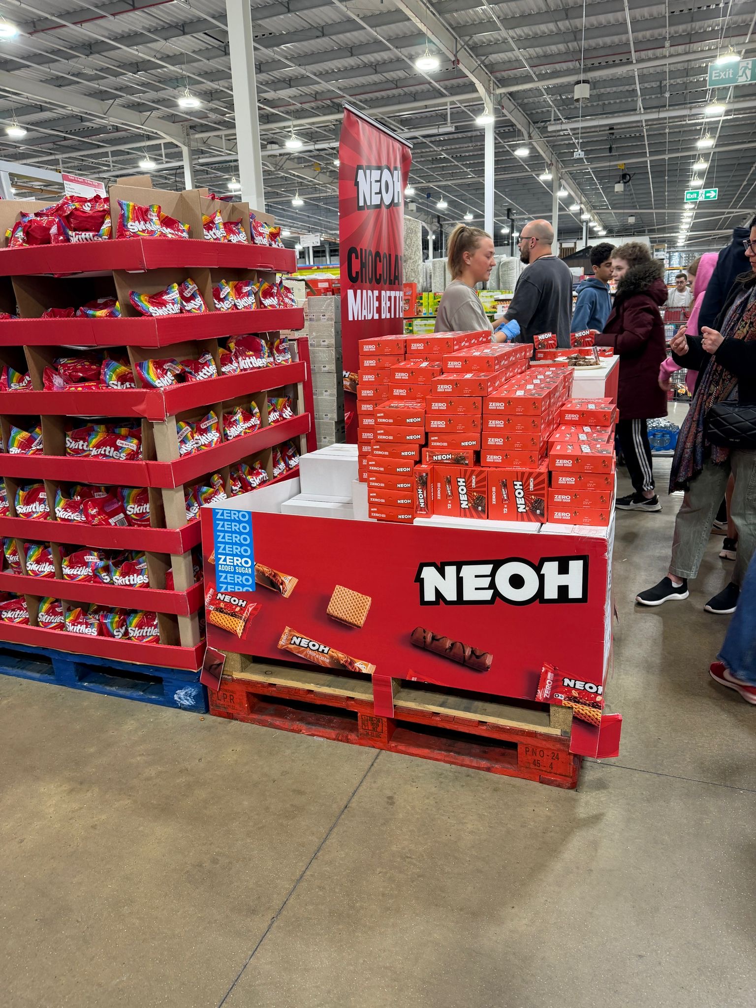 NEOH campaign photograph